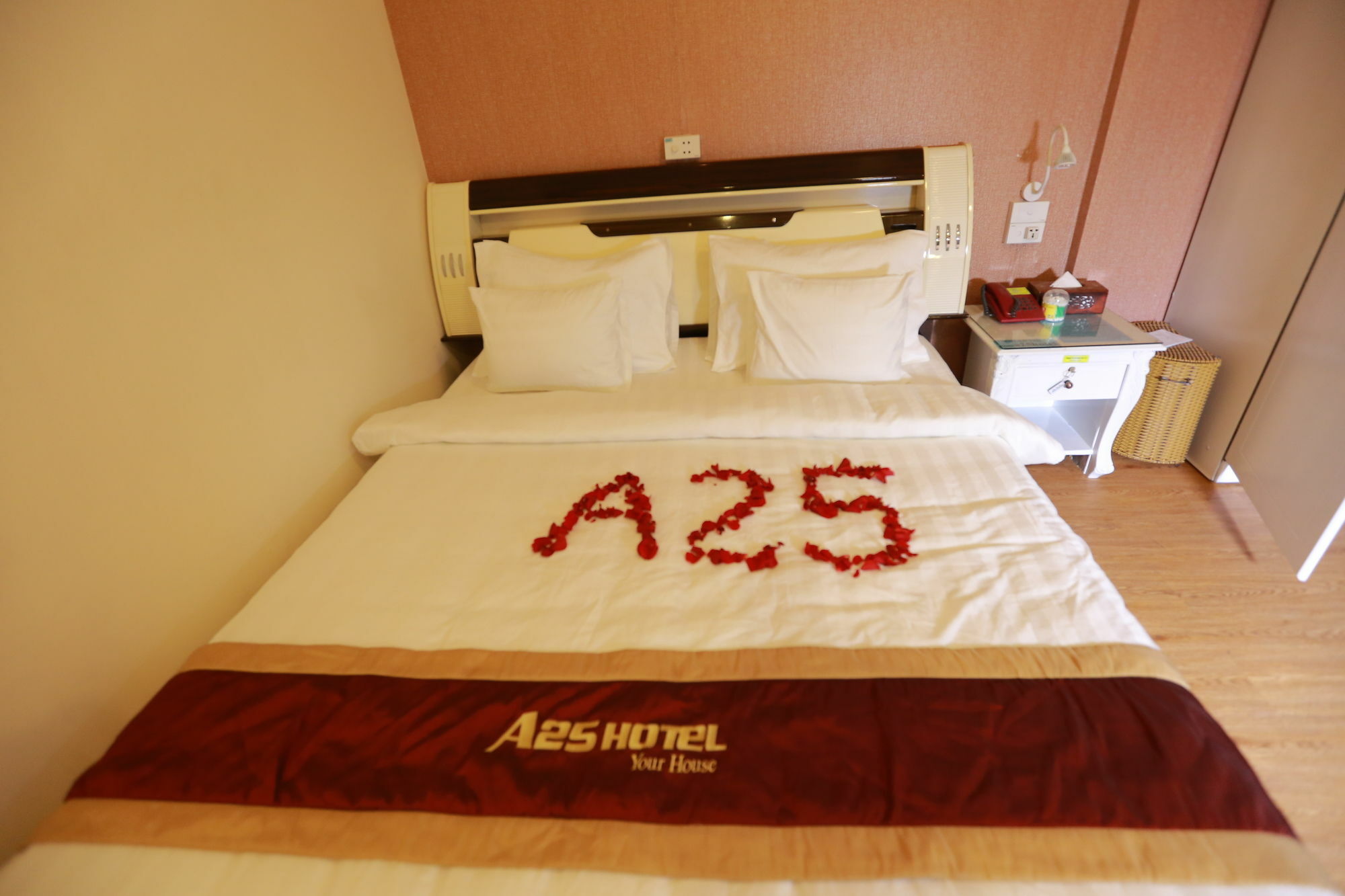 A25 Hotel - 307 Ly Tu Trong Хошимин Экстерьер фото