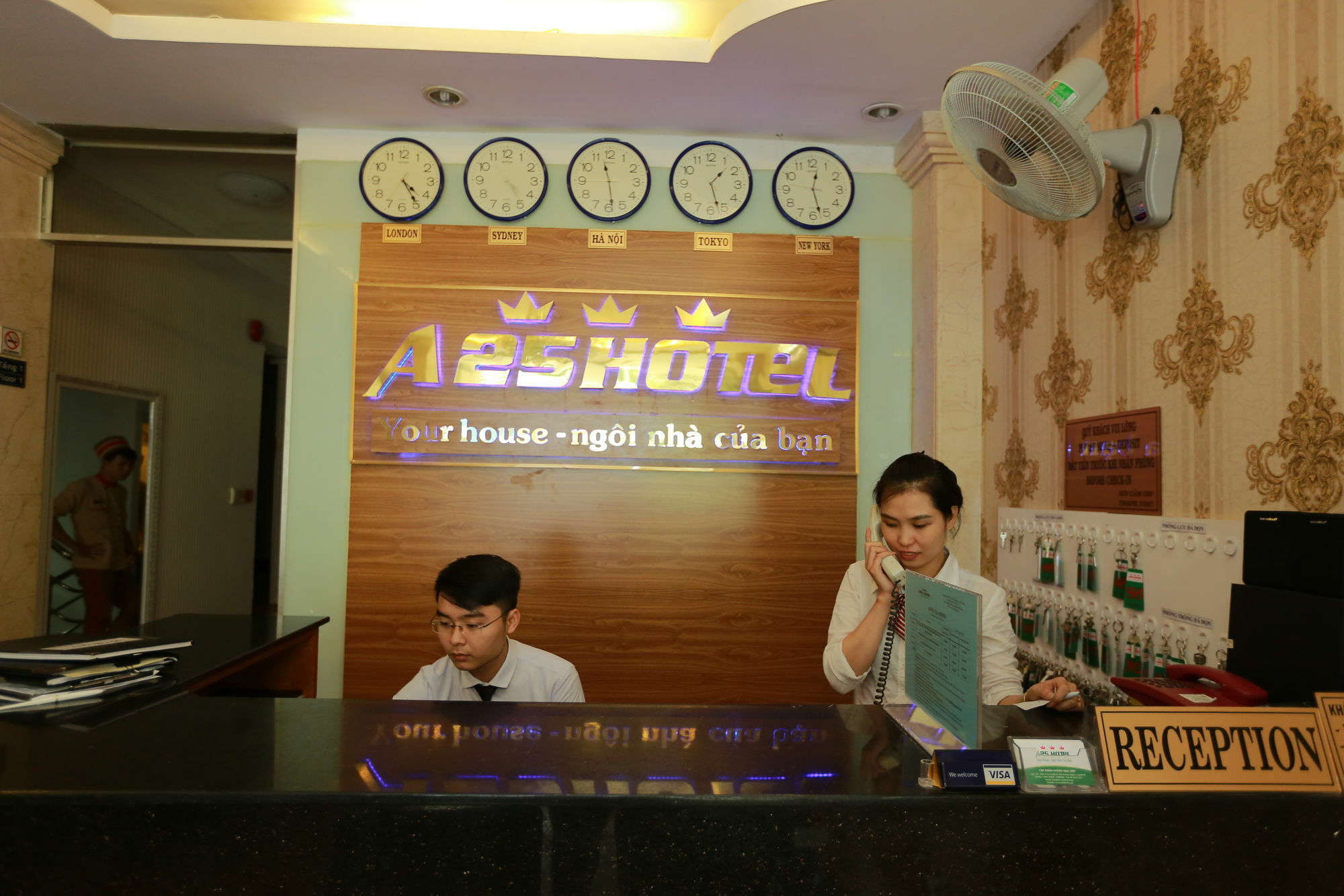 A25 Hotel - 307 Ly Tu Trong Хошимин Экстерьер фото